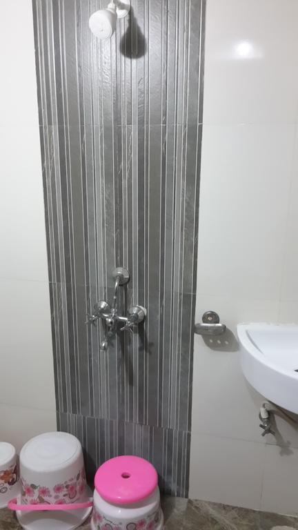 Hotel Sai Galaxy Inn Shirdi Ngoại thất bức ảnh