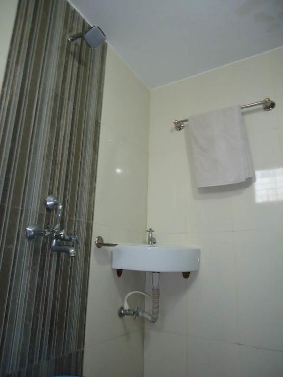 Hotel Sai Galaxy Inn Shirdi Phòng bức ảnh